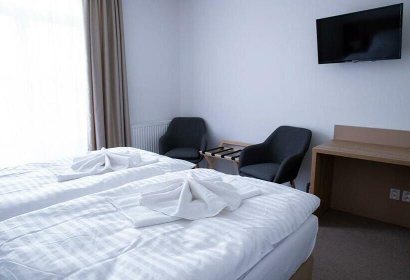 بنسيون Amenity Penzion Horni Vestonice