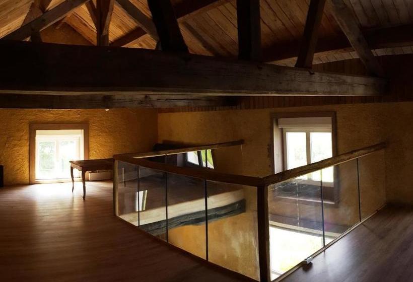 ペンション Domaine De L'etanchet