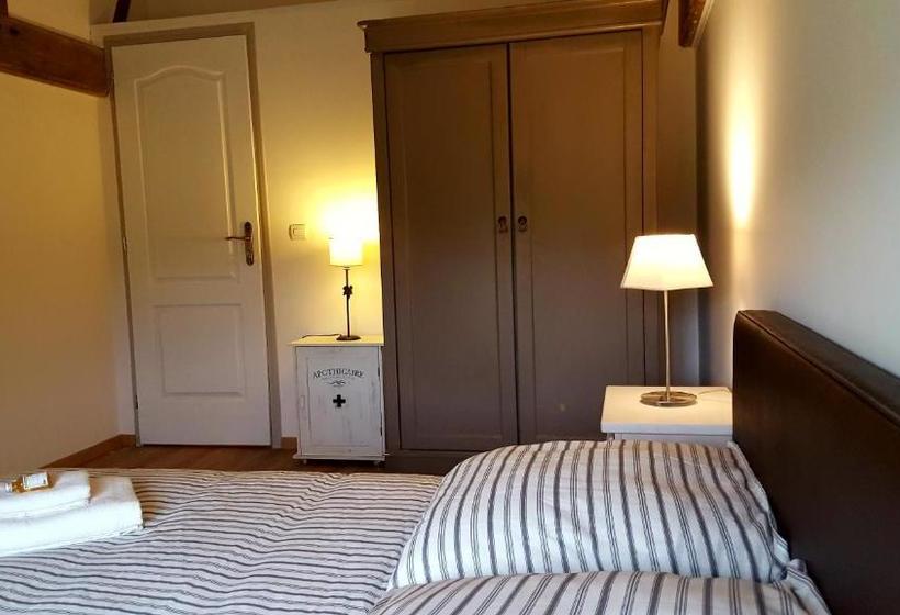 ペンション Domaine De L'etanchet