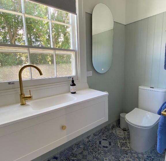 膳宿费 Explorers Lodge