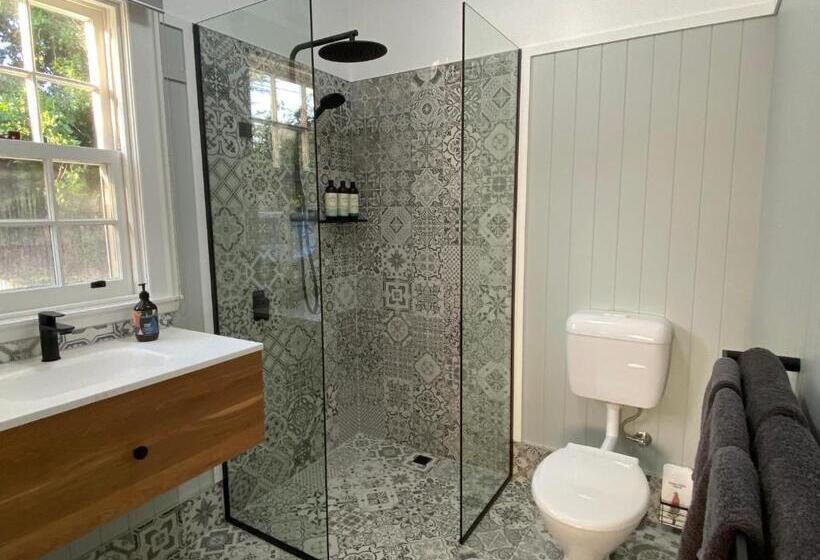 膳宿费 Explorers Lodge