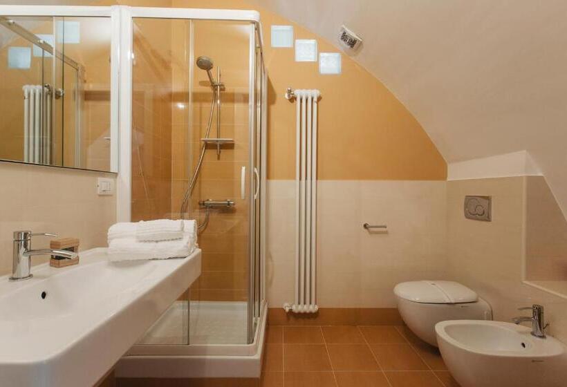 פנסיון Il Giramondo Suite&room