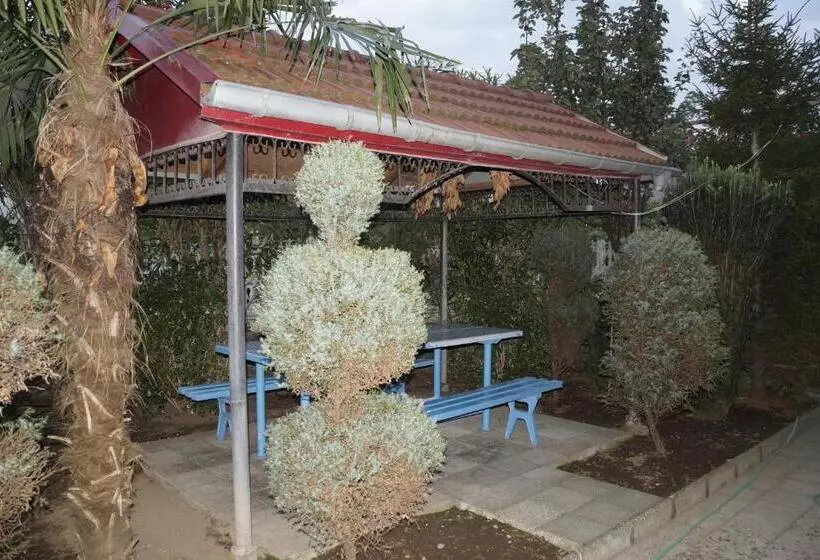 پانسیون Kobuleti Guest House