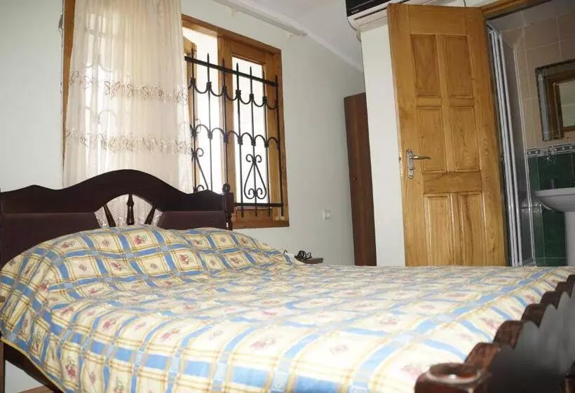 پانسیون Kobuleti Guest House