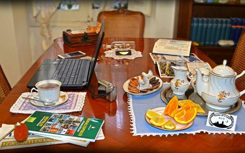 پانسیون Notte Di Luna Room & Breakfast