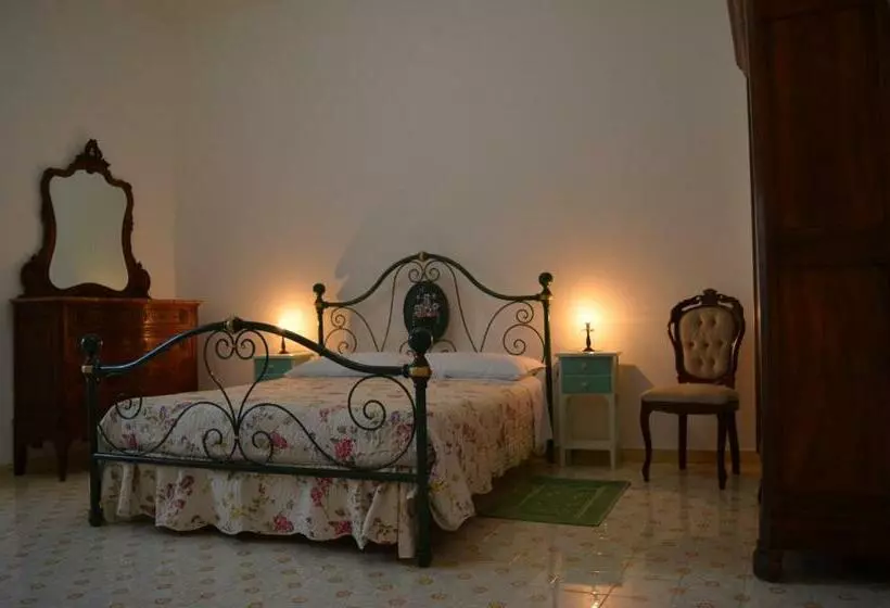 پانسیون Notte Di Luna Room & Breakfast