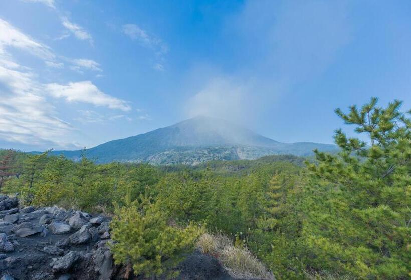 ريوكان Sakurajima Seaside