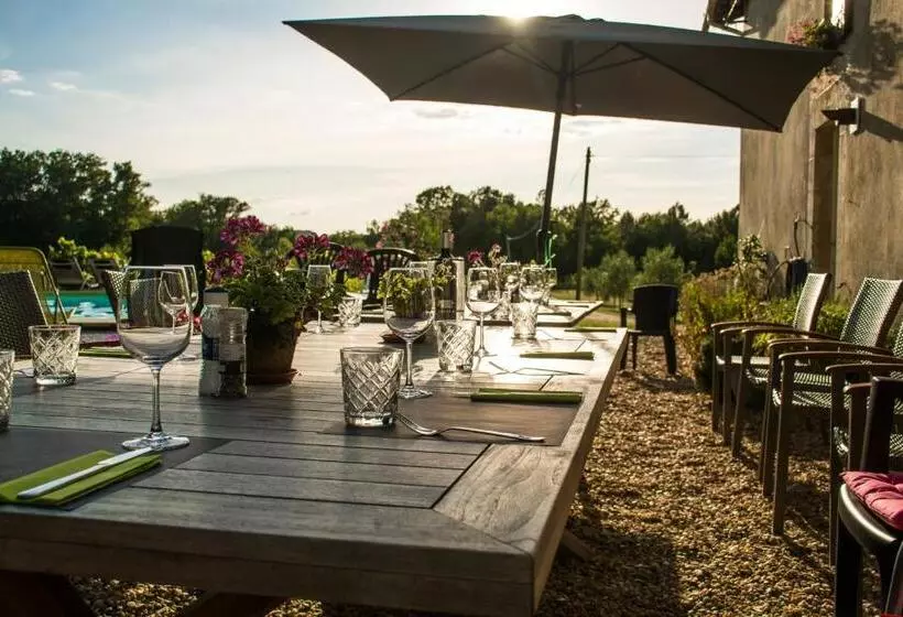Vandenbeld Wines B&b