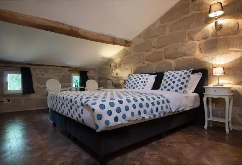 Vandenbeld Wines B&b