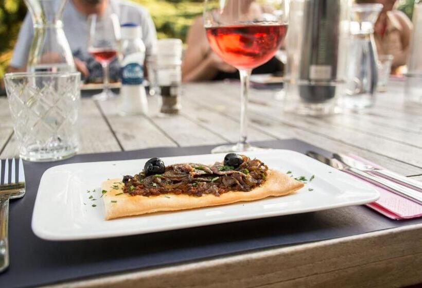 Vandenbeld Wines B&b