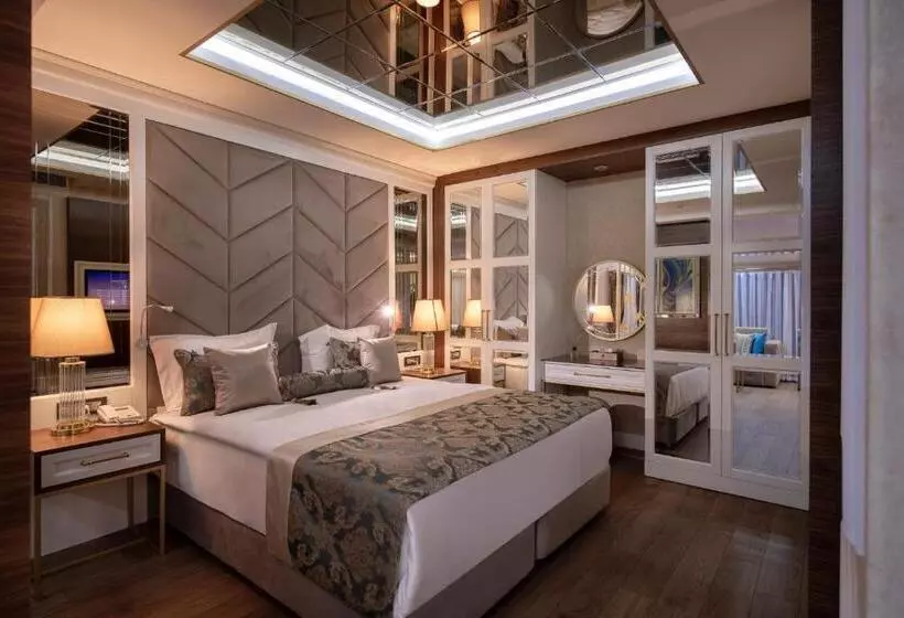 هتل Elysium Green Suites