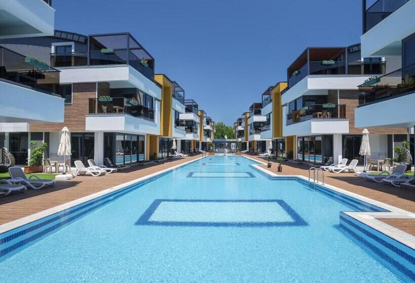 هتل Elysium Green Suites