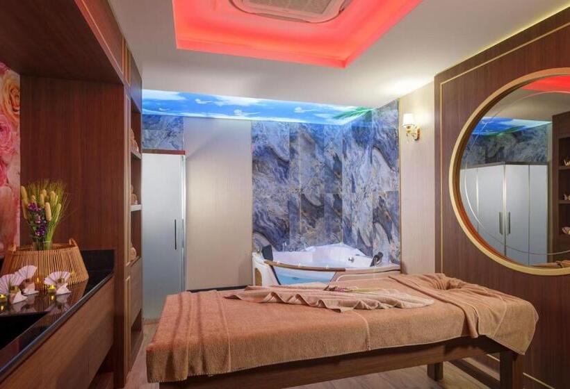 هتل Elysium Green Suites