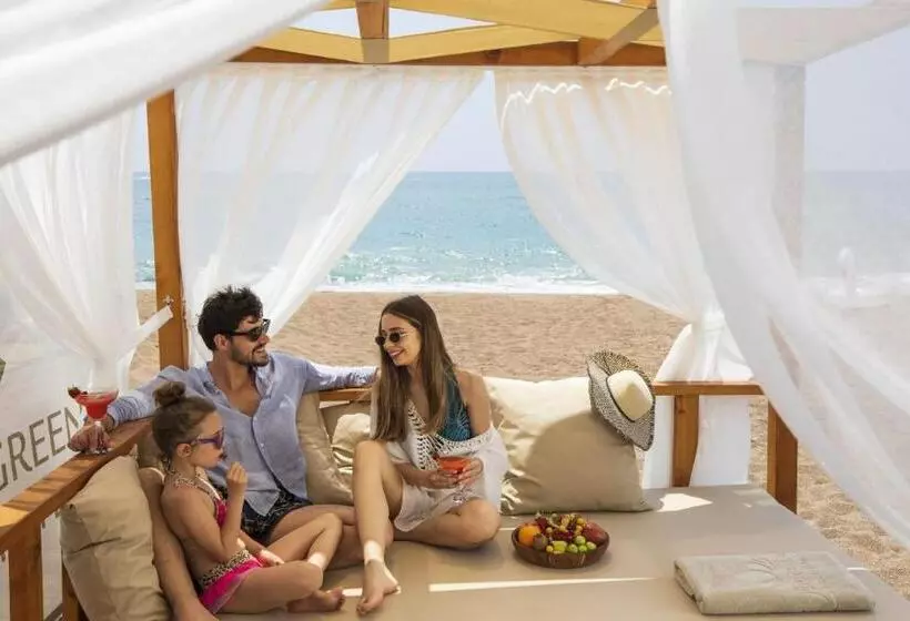 هتل Elysium Green Suites