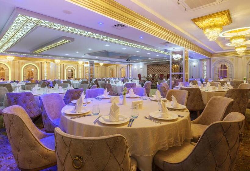 هتل Elysium Green Suites