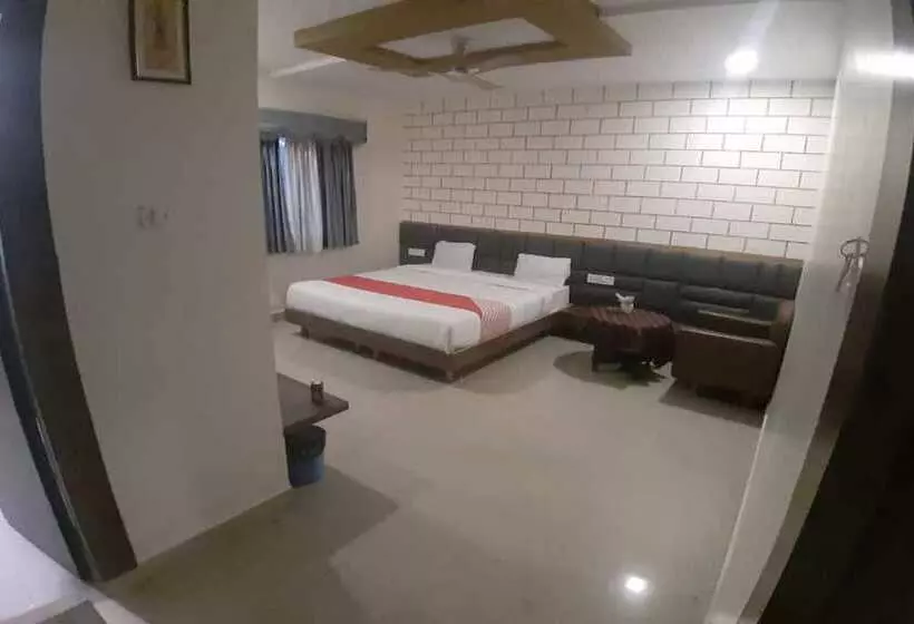 ホテル Raj Palace
