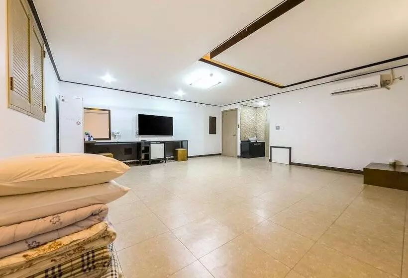 モーテル Gochang Hotel Moyangseong