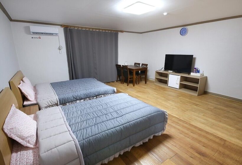 מוטל Gurye Grand