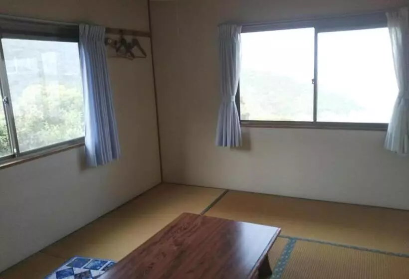 ユースホステル ペンションみかんの郷
