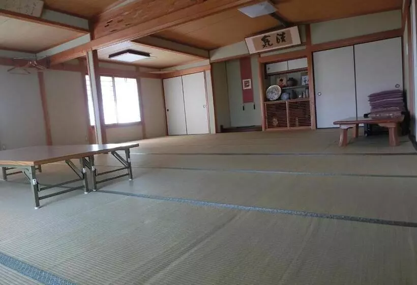 ユースホステル ペンションみかんの郷