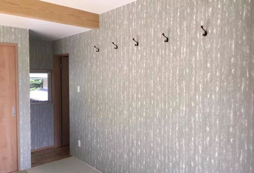 Retkeilymaja Guesthouse Kazenowa