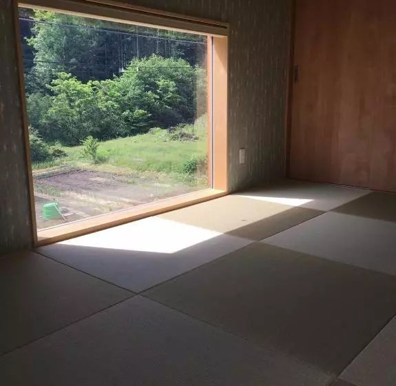 Retkeilymaja Guesthouse Kazenowa