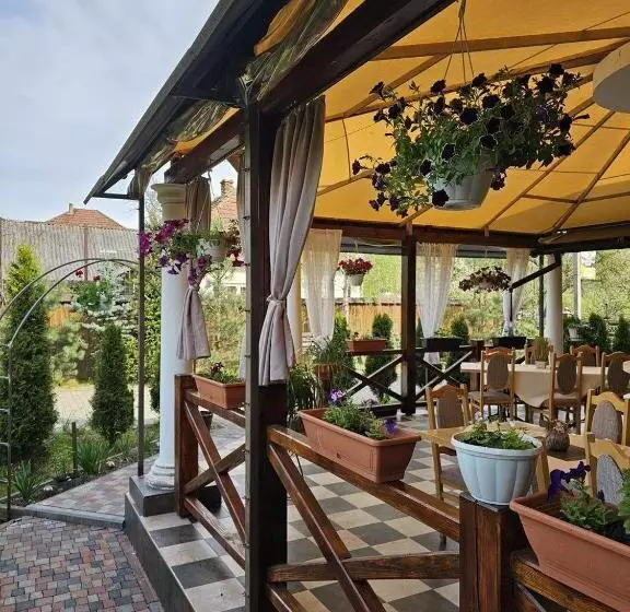 Retkeilymaja Minihotel Zolotoe Runo