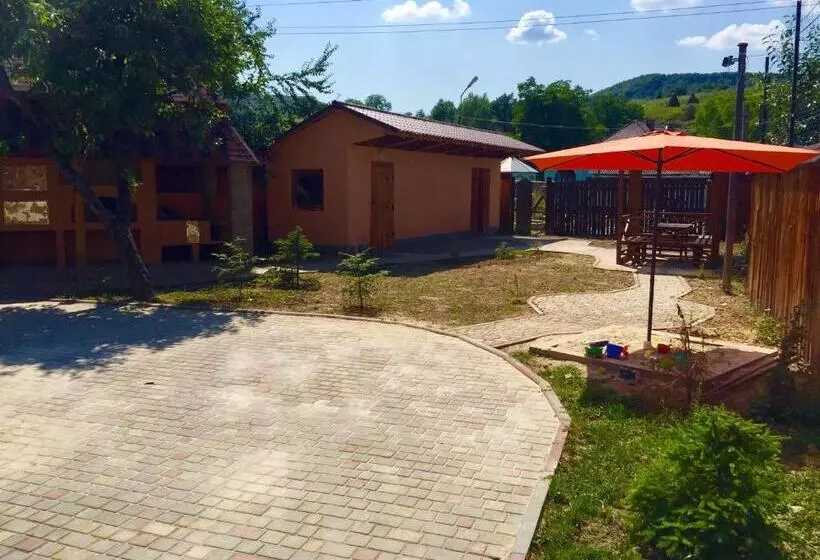 Retkeilymaja Minihotel Zolotoe Runo