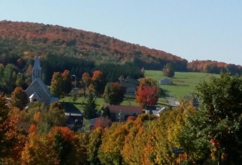 住宿加早餐  Gîte Au Pied Des Appalaches