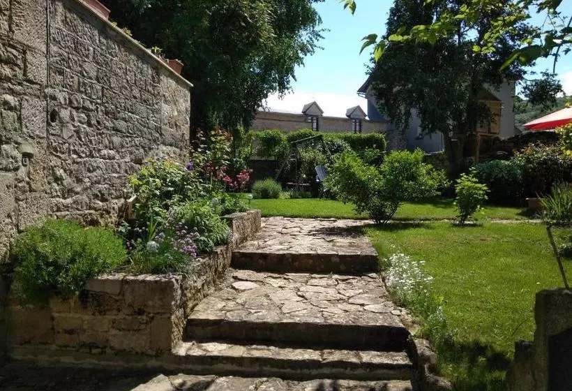 Aamiaismajoitus (B&B) Le Clos Du Barry