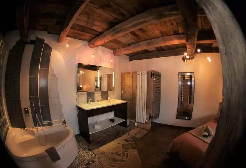 Aamiaismajoitus (B&B) Le Clos Du Barry