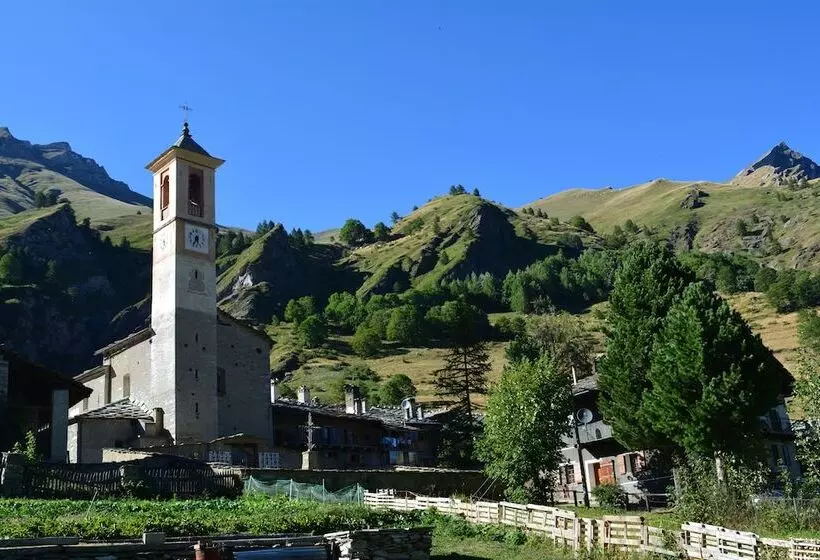 Aamiaismajoitus (B&B) Osteria L Iero D Eima
