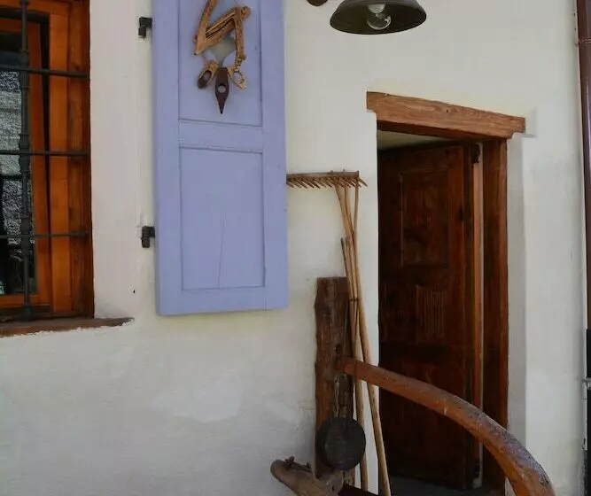 Aamiaismajoitus (B&B) Osteria L Iero D Eima