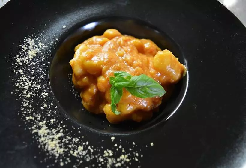 Aamiaismajoitus (B&B) Osteria L Iero D Eima