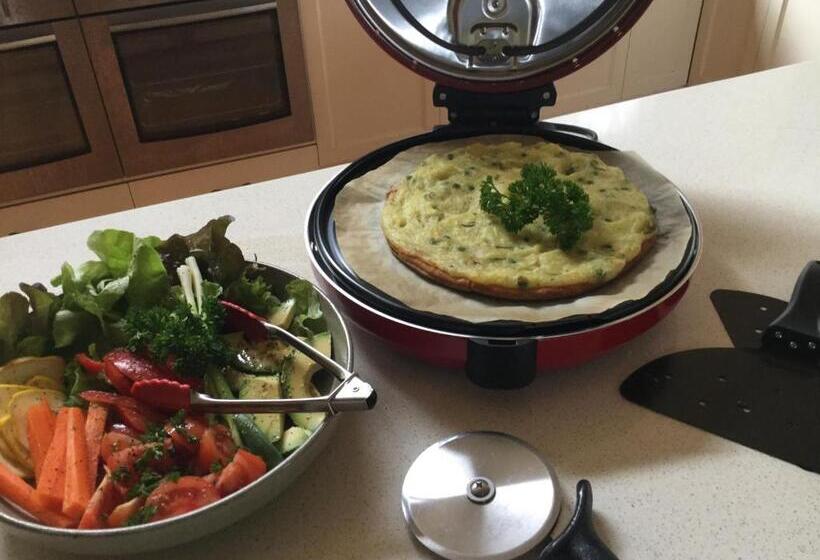 Bed and Breakfast Stephanie’s Country Cottages