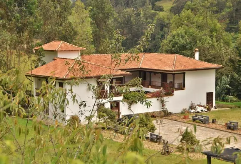 Hotelli Campestre El Portón De Los Jeroglíficos