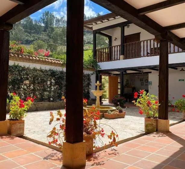 Hotelli Campestre El Portón De Los Jeroglíficos