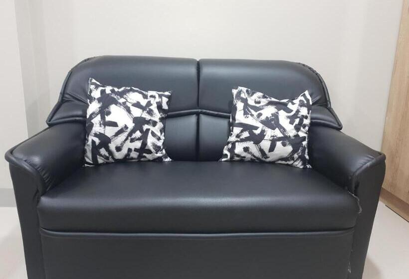 בית מלון כפרי Iresidence