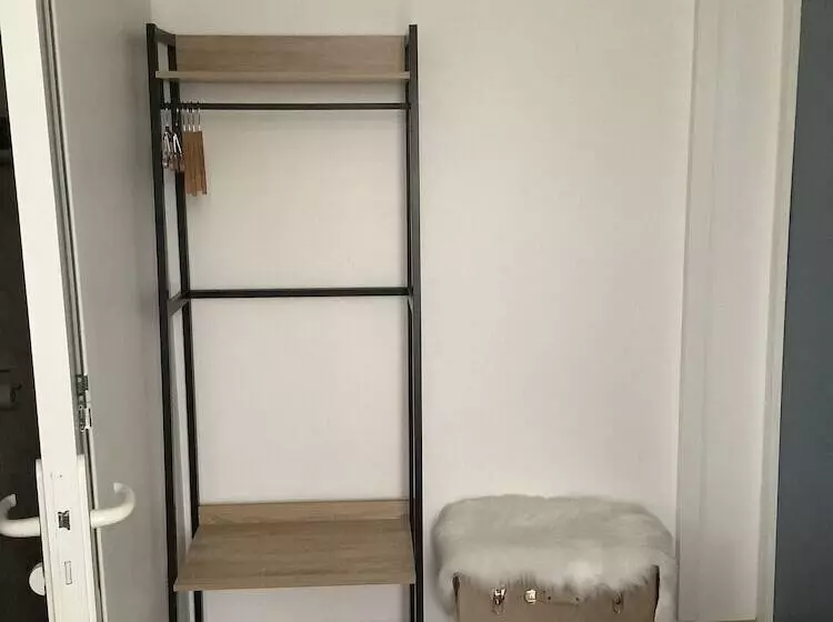 Hotelli Logis Le Marronnier