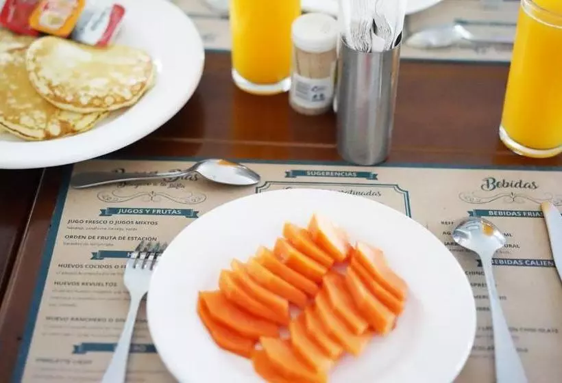 ホテル Quinta Huizache