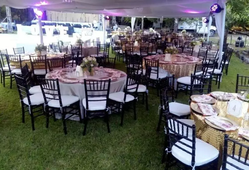 ホテル Quinta Minera