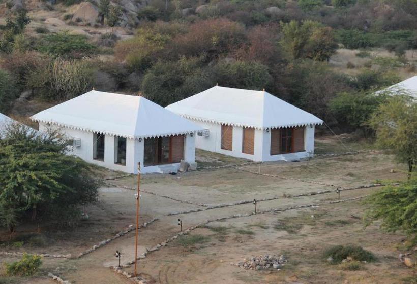 酒店 Sultan E Jawai Ananta Inn