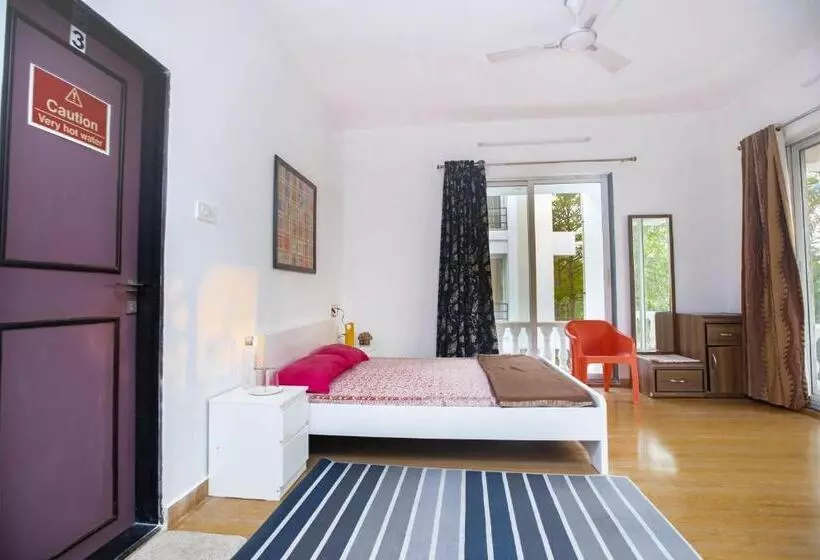 ペンション Bendre S Holiday Home Karla