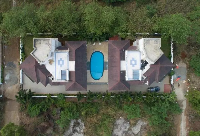 ペンション Bendre S Holiday Home Karla