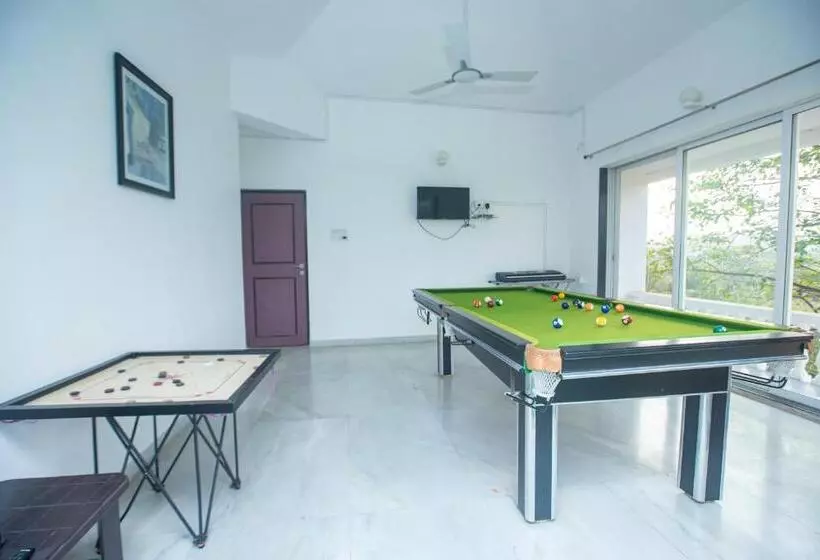 ペンション Bendre S Holiday Home Karla