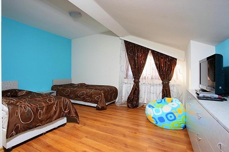 ペンション Guest House Arima