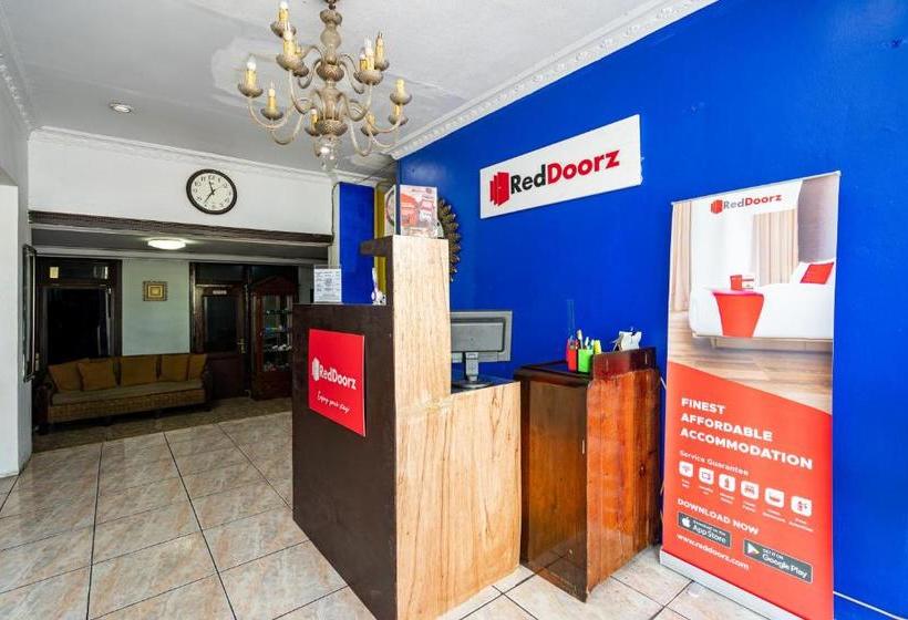بنسيون Reddoorz Near Istana Bogor