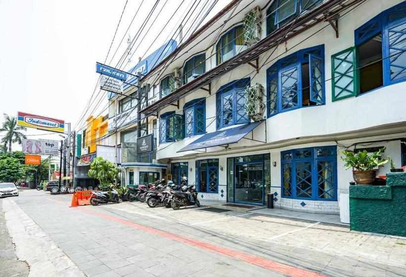 بنسيون Reddoorz Near Istana Bogor