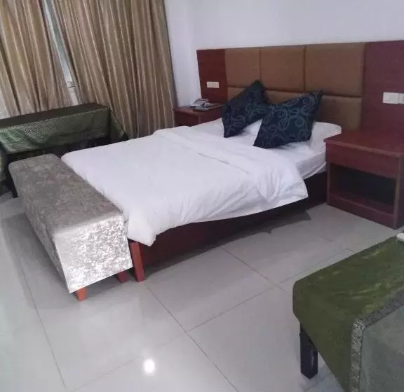 ペンション Z.h.p