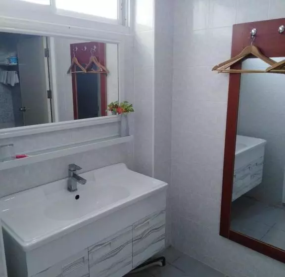 ペンション Z.h.p